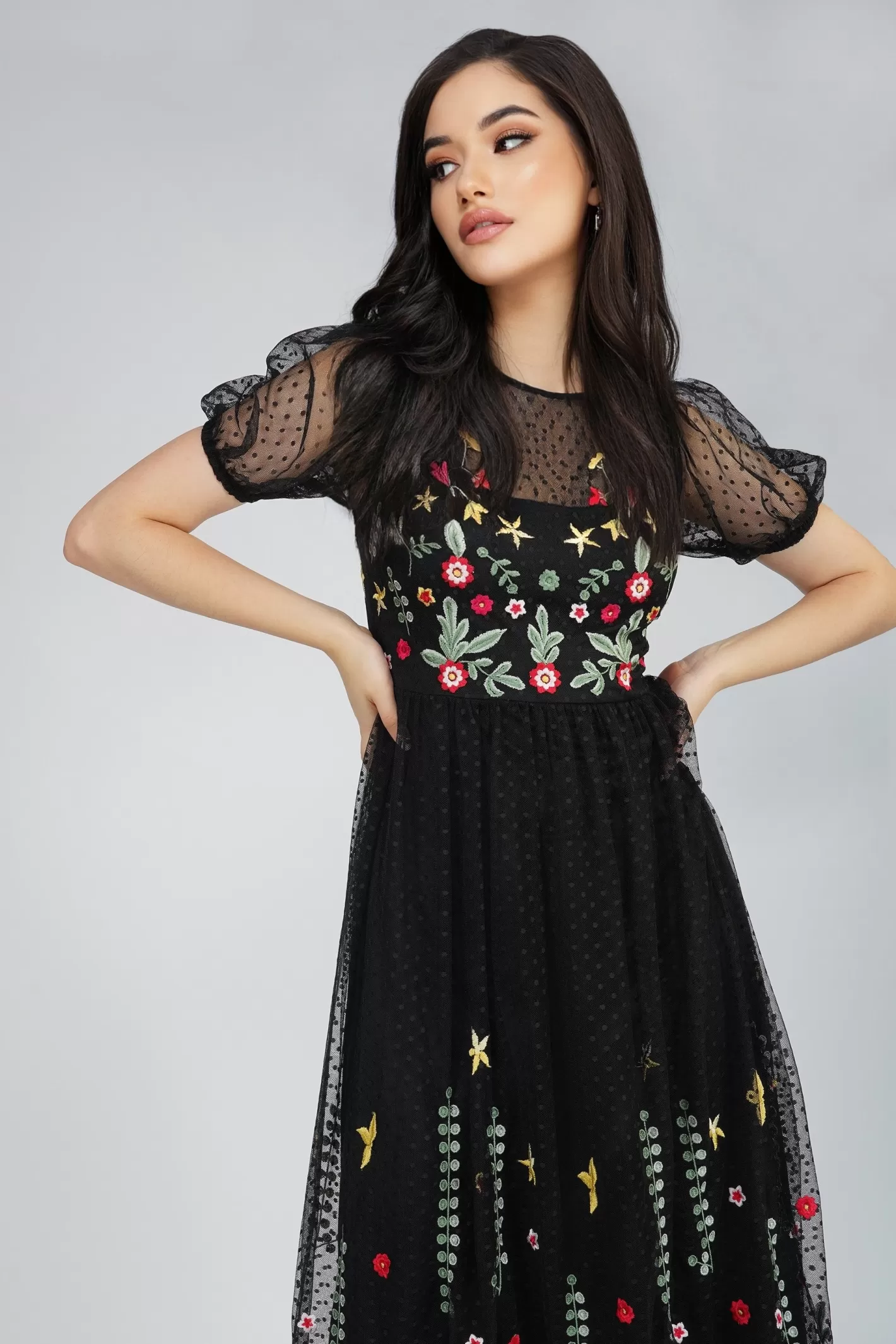 Fashion Dahlia Black Embroidered Dress Women Maxi Dresses