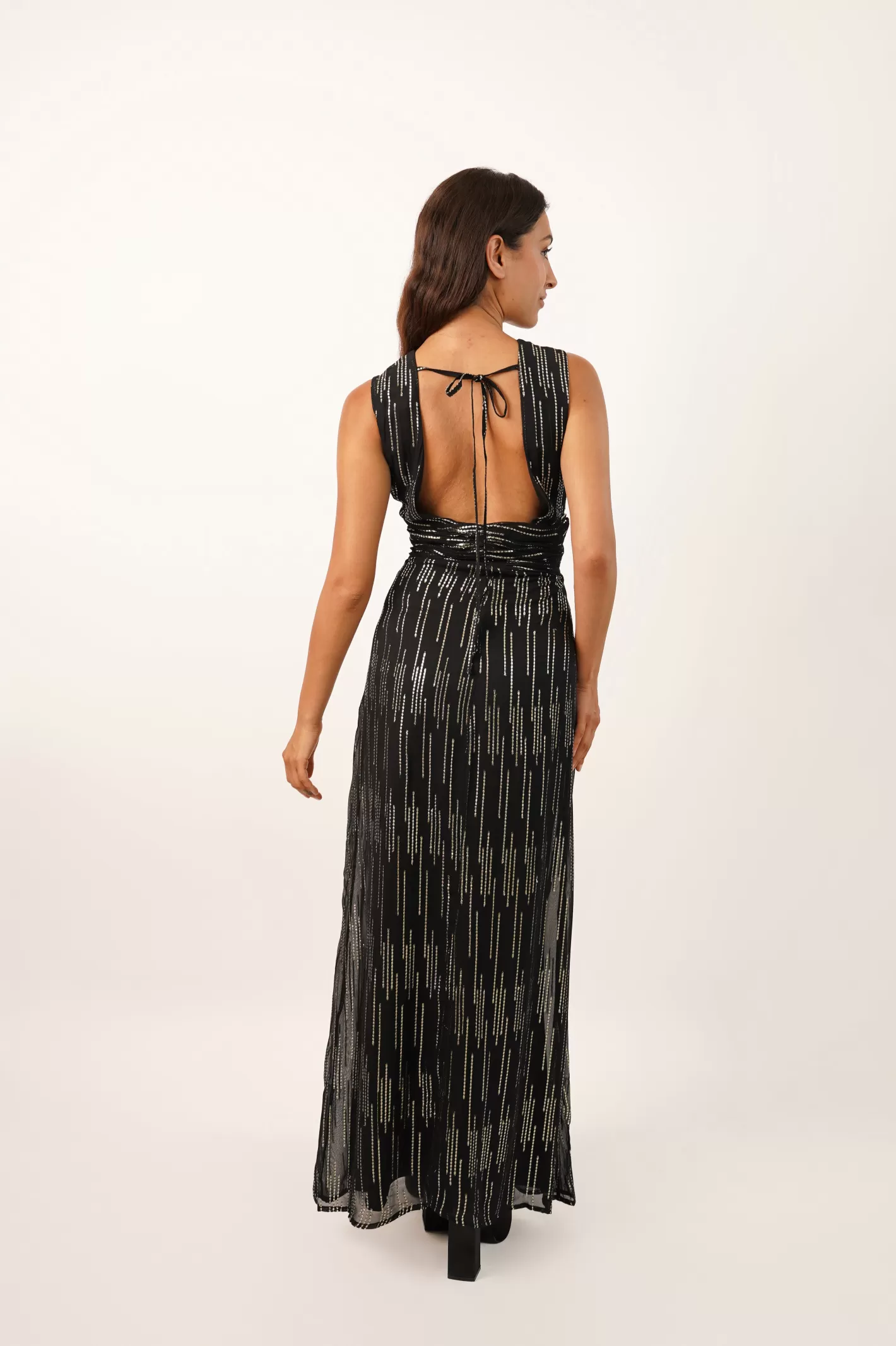 Discount Norex Plunging Striped Dress With Tie Back Women Maxi Dresses